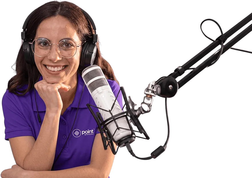 Locutora gravando URA